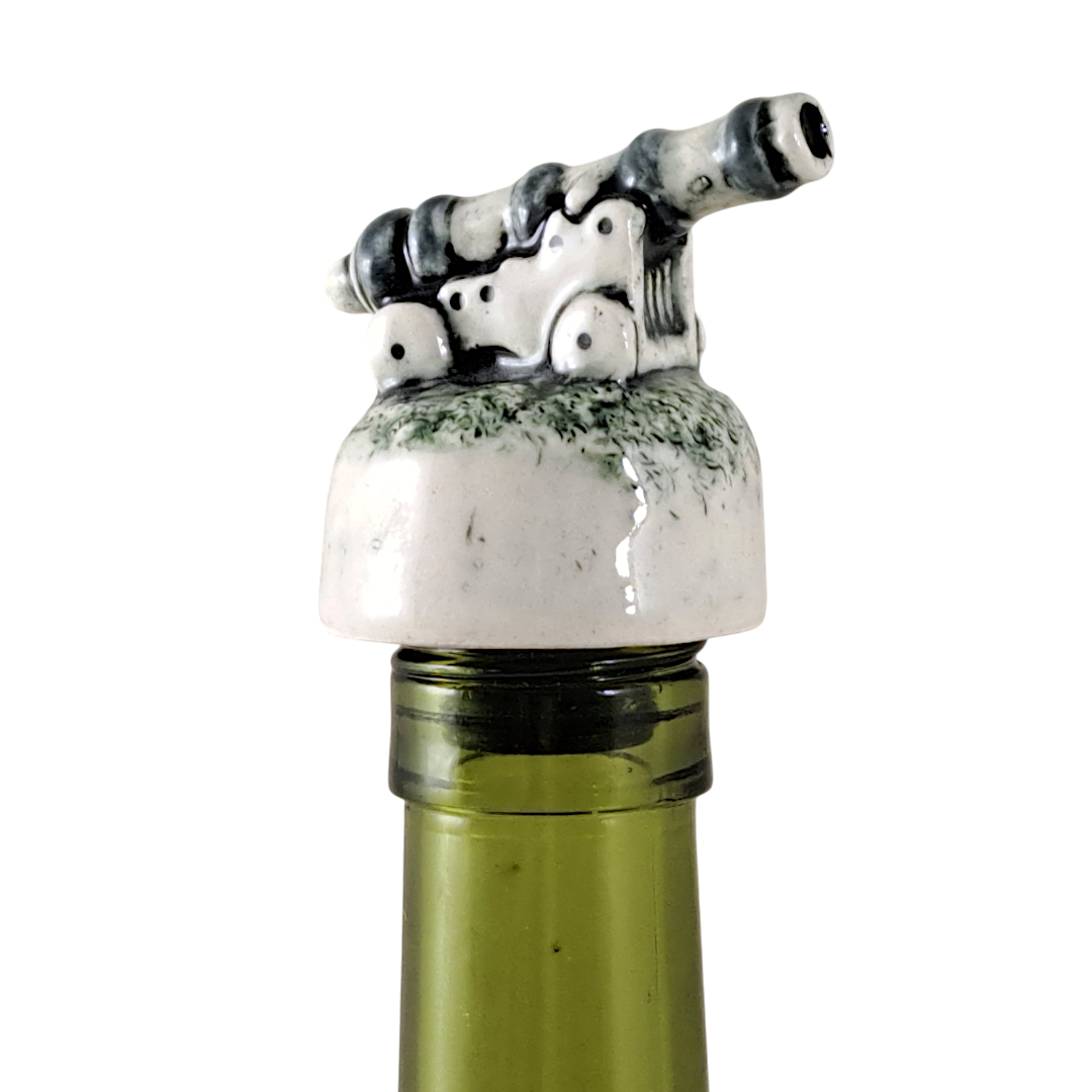 Wine-O Canon bottle stopper